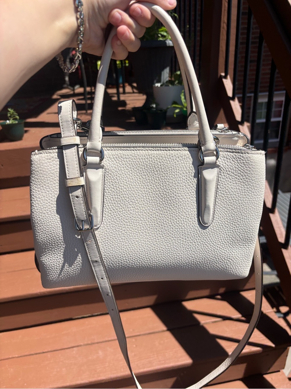 Brooklyn Carryall in Chalk White - Picture 2 of 9